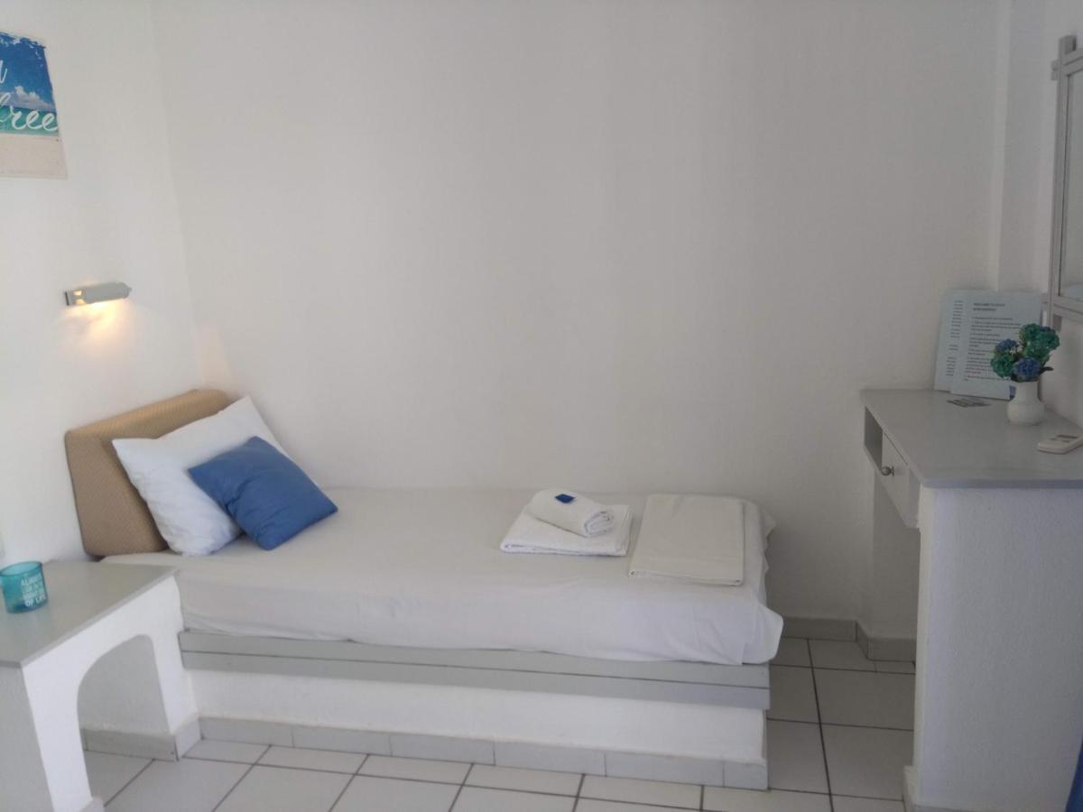 Julies Apartments Kokkini Hani Exterior foto